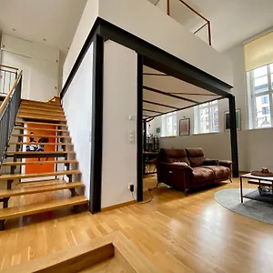 Cityloft Gold - Zentrum / 105qm / Inkl. Parkplatz / Netflix Apartment