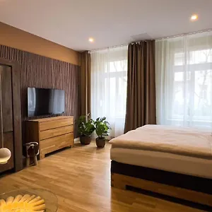 Exklusives Zoo Apartment